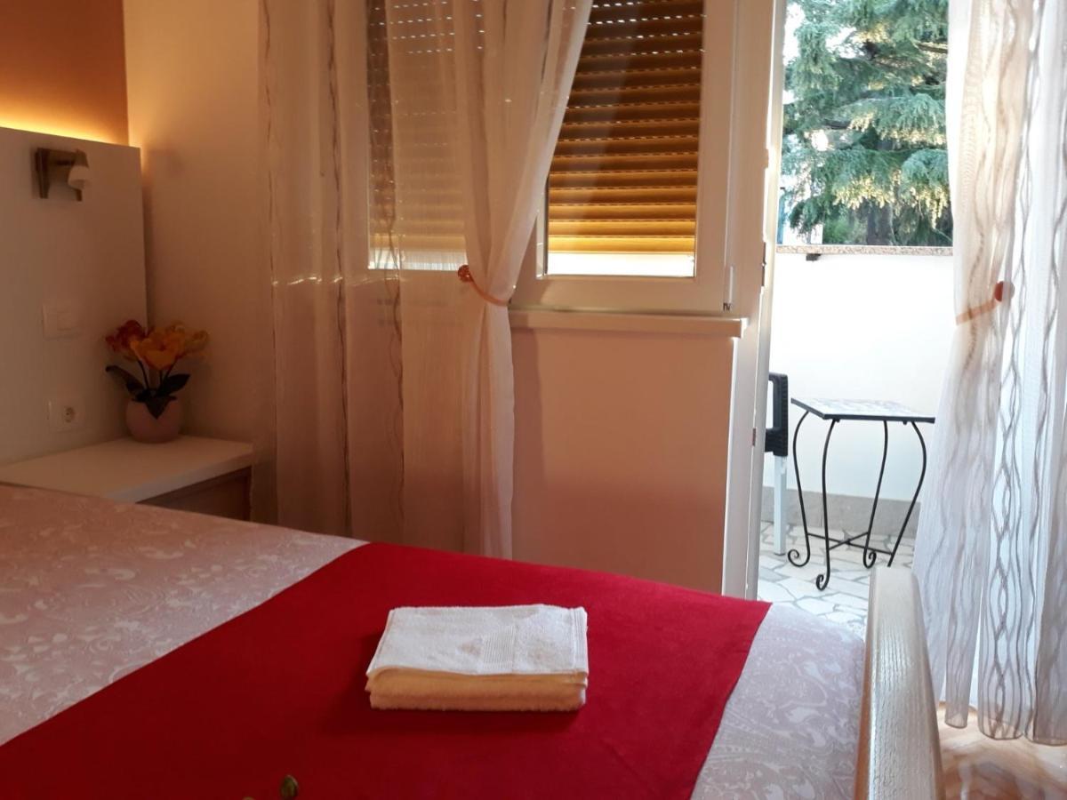 Apartment Matea Ровинь Экстерьер фото